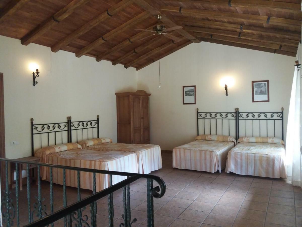 Gasthaus Cortijo El Cercadillo Bedmar y Garciez Exterior foto